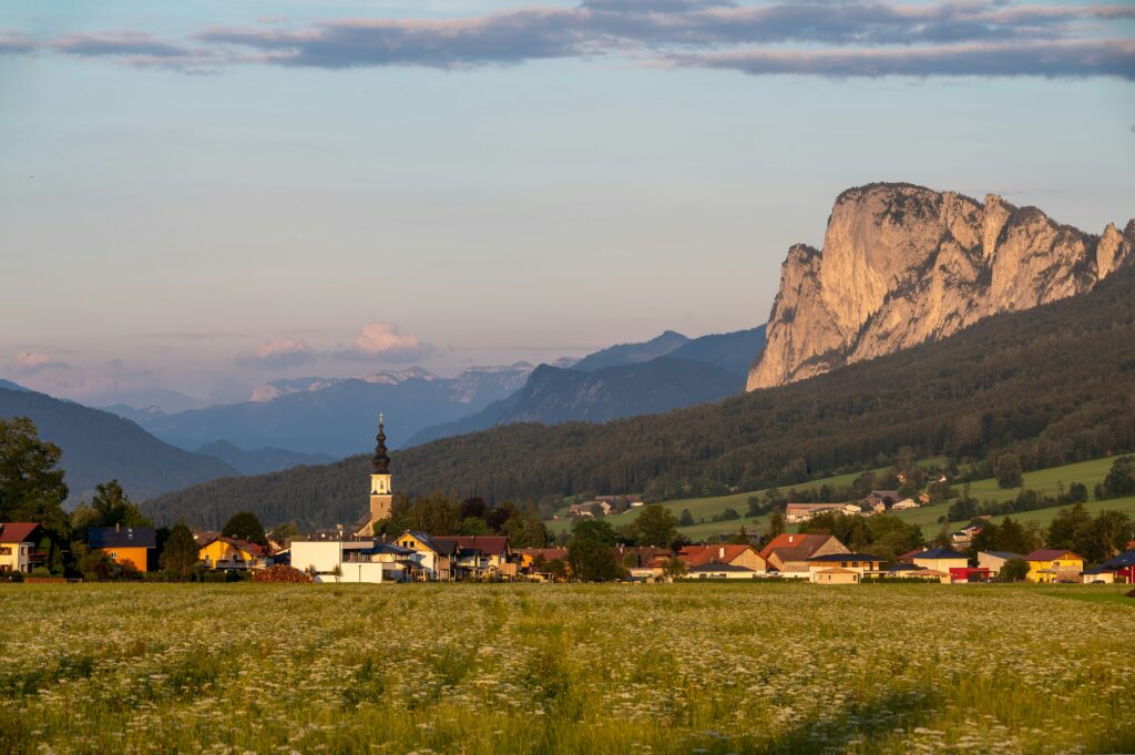 Dorf Österreich Berg