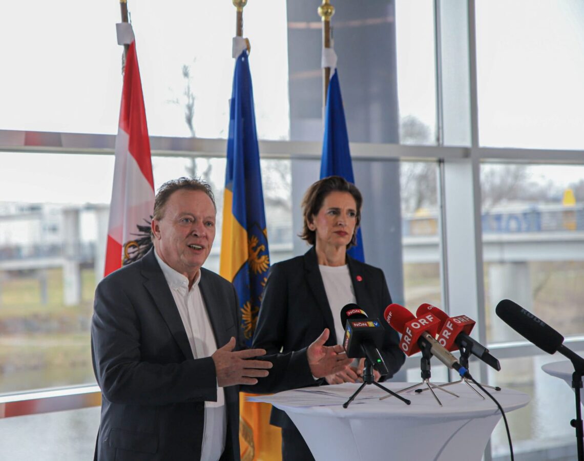 Weninger und Collini bei Pressekonferenz zur Europastunde