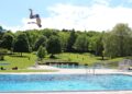 Freibad und Turmspringer